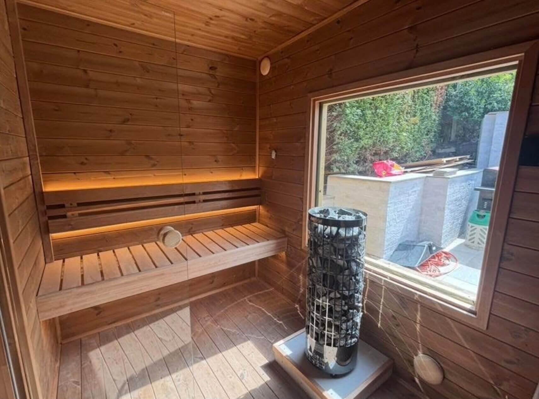 Tom Cutts - Site Management and Joinery Expert